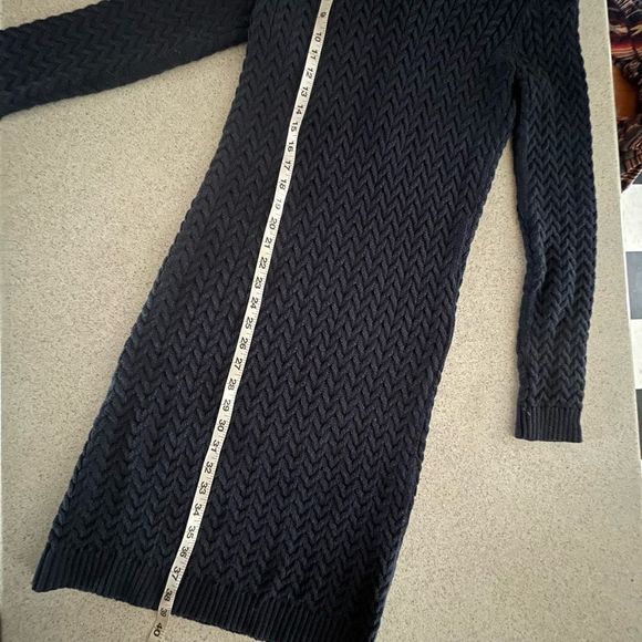 #118 Véro navy cable knit sweater dress - Picture 8 of 8